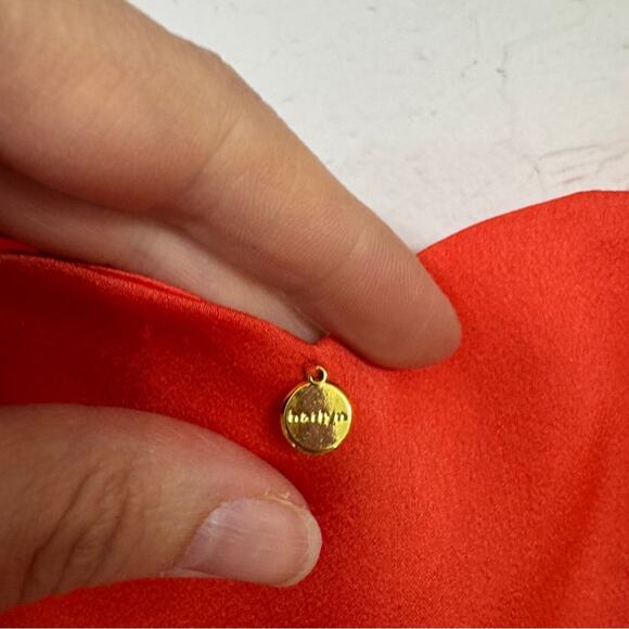 Harlyn Orange Scalloped Satin Camisole Tank Top Womens XS Capsule Wardrobe Basic - Picture 6 of 9